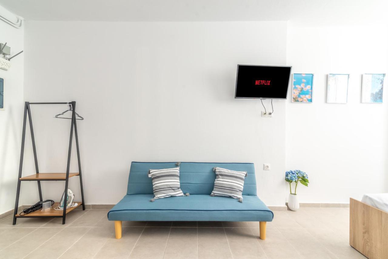 Brand New Near Downtown Apartment *