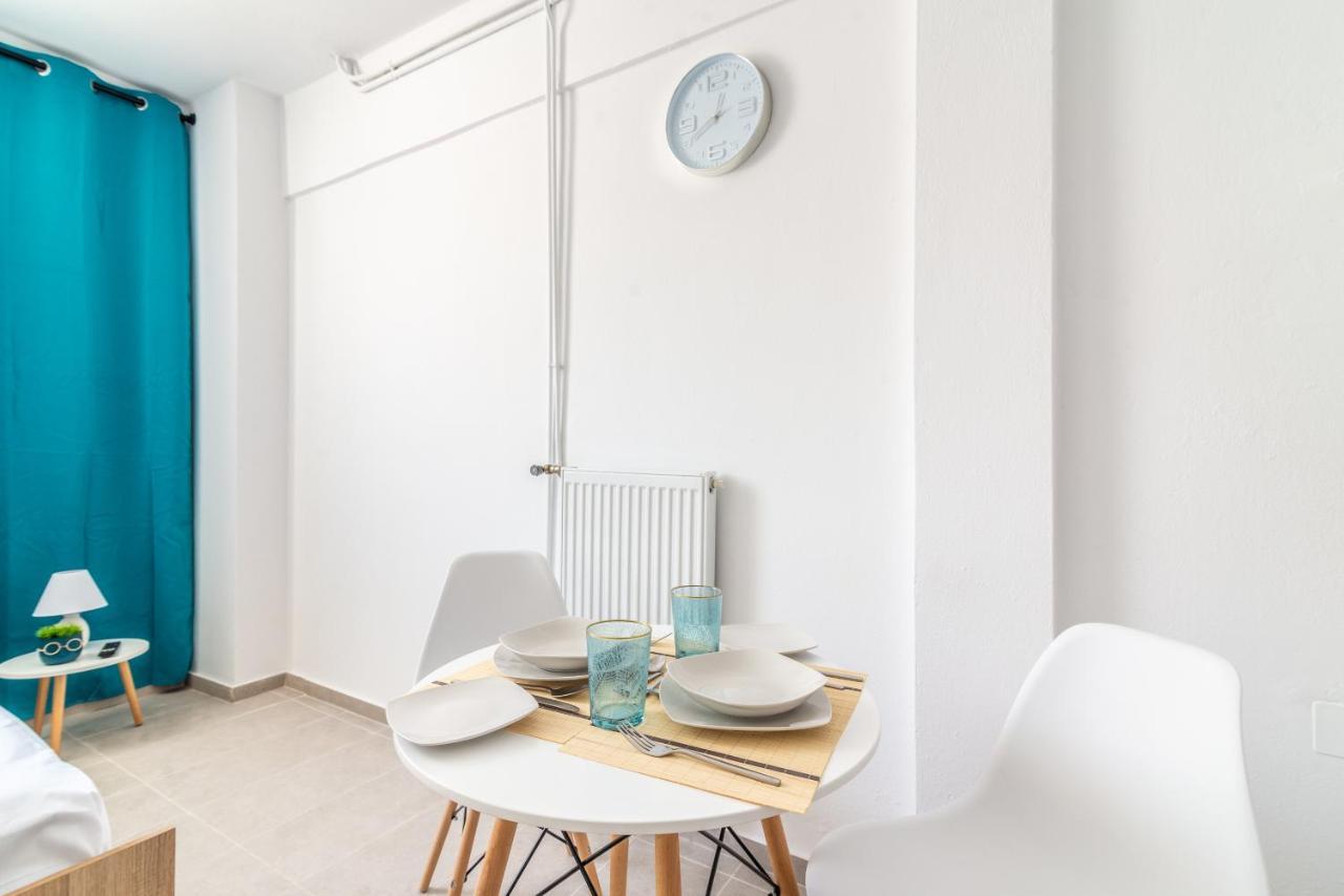 Brand New Near Downtown Apartment *